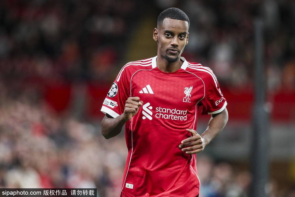 欧冠-萨拉赫传射西蒙尼染红 范迪克绝杀利物浦3-2马竞