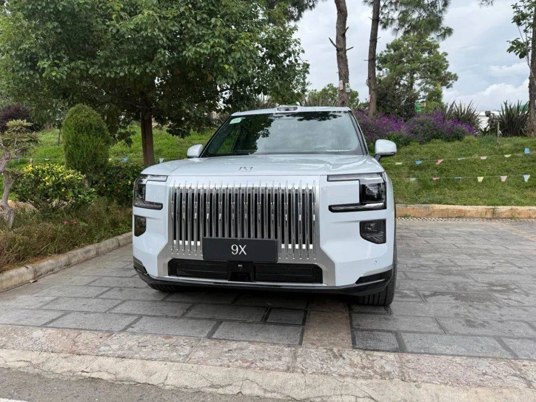 吉利汽车，“新王”当立